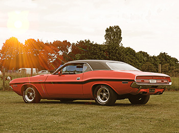 1970_Dodge_Challenger_Sunset